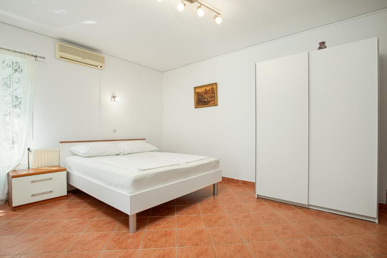 Haus Eva Apartment Novigrad  Ngoại thất bức ảnh