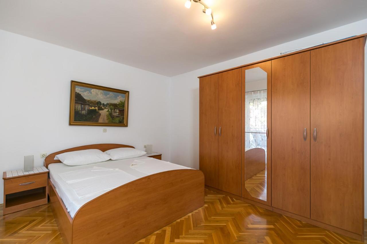 Haus Eva Apartment Novigrad  Ngoại thất bức ảnh