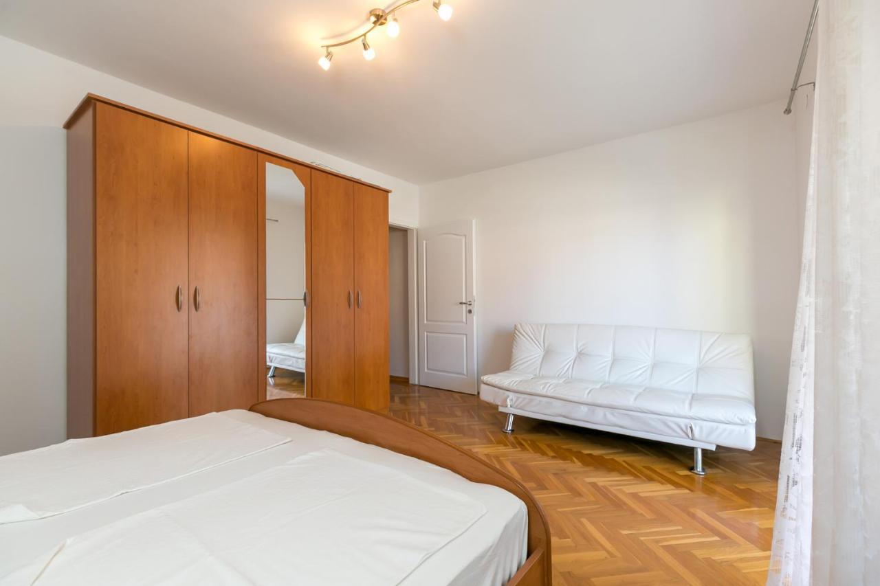 Haus Eva Apartment Novigrad  Ngoại thất bức ảnh