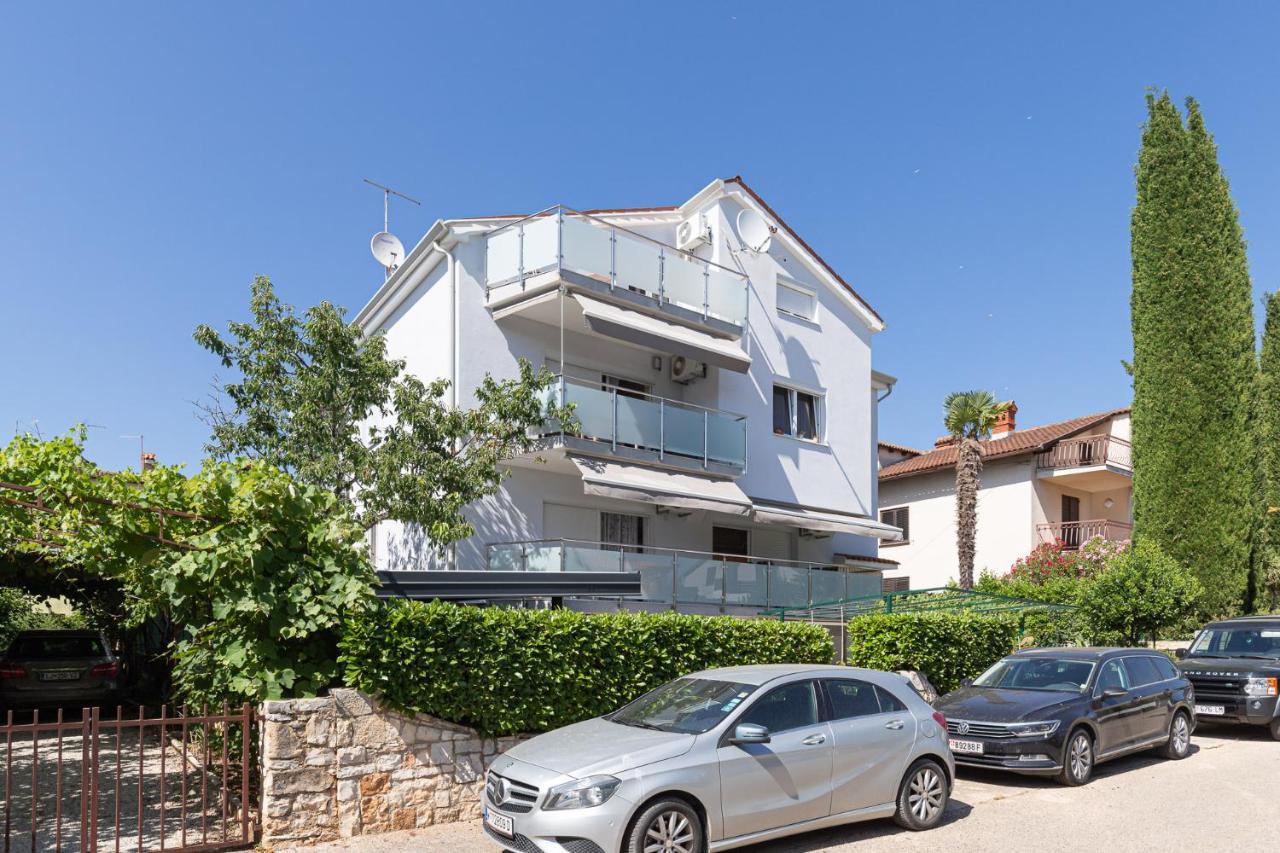 Haus Eva Apartment Novigrad  Ngoại thất bức ảnh